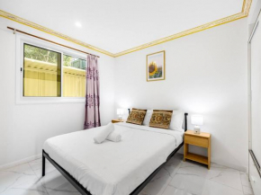 Malls at Doorstep 2-Bed Unit in Heart of Cannon Hill